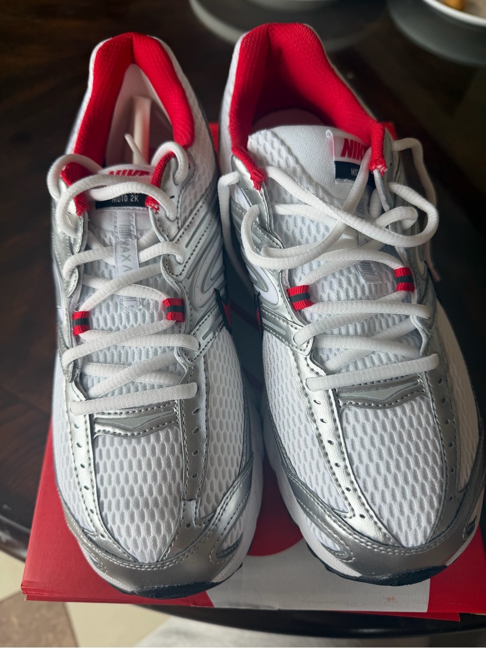 Nike air max moto 2k White and Red Mesh Athletic Sneakers